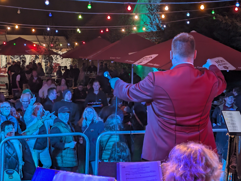 PXL_20250823_221256407